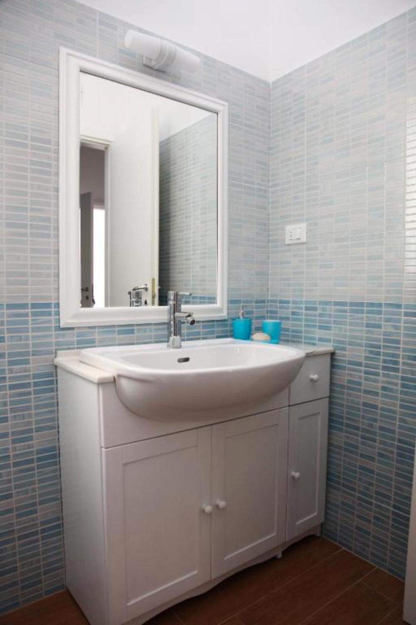 Bed And Breakfast Bagno Venezia Marina Di Carrara Exterior foto